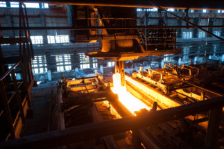 What are the benefits of refractory metals with Special Metals?